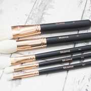 Ini Lho, Brush Paling Cocok untuk Mengaplikasikan Highlighter yang Layak Kamu Coba!