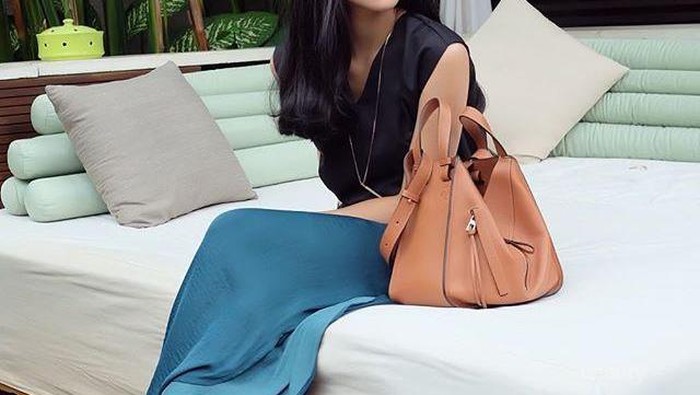 4 Gaya Artis Indonesia ini Patut Ditiru!