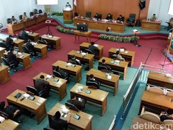 Begini Penampakan Rapat Paripurna DPRD Pacitan Saat Siaga Corona