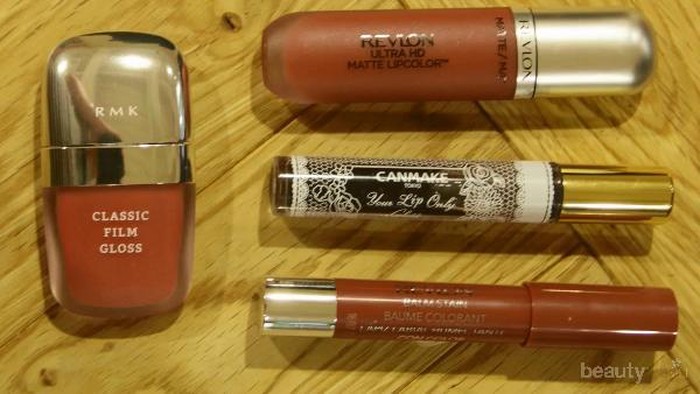 Terlihat dewasa Ayo lihat lipstick warna anggur yang menjadi tren di musim gugur ini