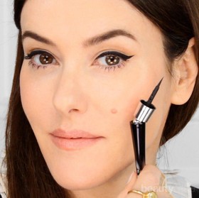 Wajib Punya! 4 Produk Makeup Unik yang Worth untuk Kamu Miliki