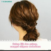 Cukup lilit dan gulung, sanggul chignon sederhana
