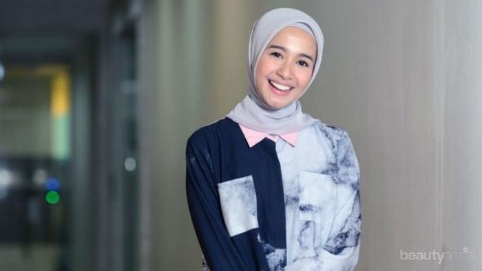 Tampil Modis dan Kekinian dengan Hijab dan Celana Jeans Ala Laudya Chynthia Bella