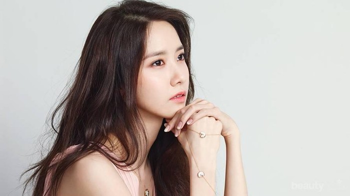 Tampil Cantik dan Stylish di Airport Ala Artis Korea, Ini Gaya Yoona SNSD