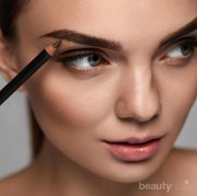 Ingin Alis Natural atau On Fleek? Yuk, Percantik Alismu dengan Make Up Lokal Ini