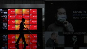IHSG Terbentur PSBB Total DKI, Meradang ke 4.891