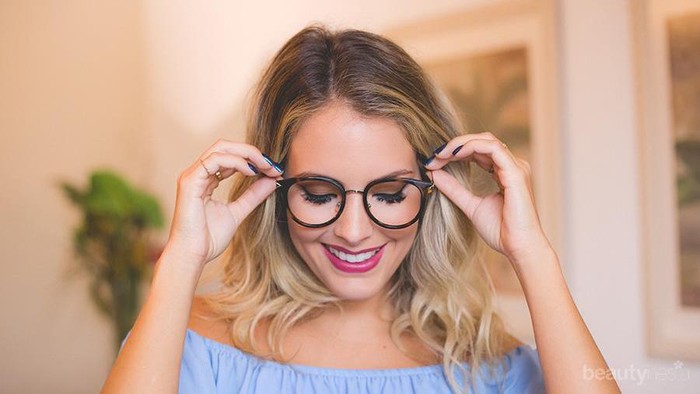 Bulu Mata Tetap Badai Walau Menggunakan Kacamata? Ini Tipsnya!