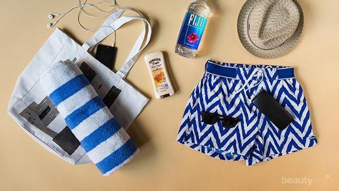 Ladies, 5 Pakaian Ini Tidak Boleh Lupa Dibawa Saat Ingin ke Pantai Lho!