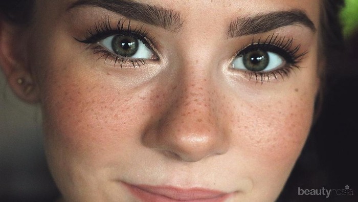 Tampil Imut Dengan Freckles! Ini Dia Cara Membuat Fake Freckles Natural Pada Wajah!