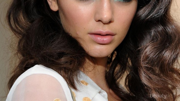 Jangan Ketinggalan Trend Kecantikan 2017 yang Sedang Populer di Kalangan Selebriti Ini!