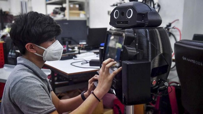 Penggunaan robot itu sebagai upaya untuk mengurangi penyebaran Covid-19 di Spanyol.
