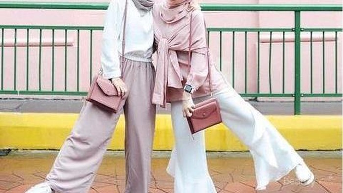 Mau Pakai Kulot? 4 Fashion Tips Ini Harus Diterapkan oleh Hijabers Bertubuh Gemuk