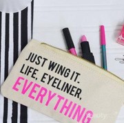 Beauty Kit Essentials yang Wajib Stand By di Tas Kamu