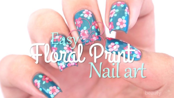 Cobain Yuk, Bikin Nail Art Floral yang Bikin Kuku Makin Keren!