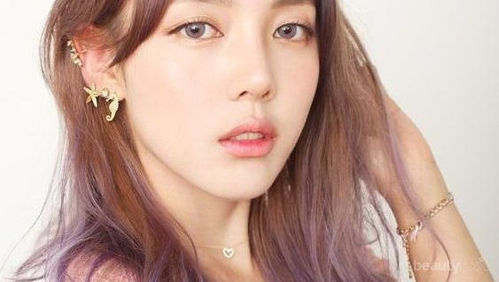 Ubah Kulit Wajah Kering Menjadi Dewy dan Glowing dengan Beauty Trick Ini!