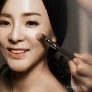 5 Rekomendasi Foundation Korea untuk Kulit Kering
