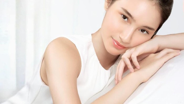 Tak Perlu Mahal! 2 Foundation Lokal Andalan Ini Mampu Membuat Wajahmu Cantik Natural