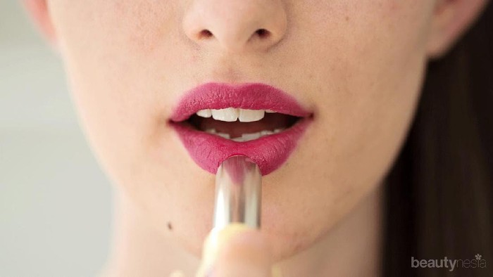 Kamu Perlu Tahu Inilah Warna  Lipstik Fuschia  yang Terbaik 