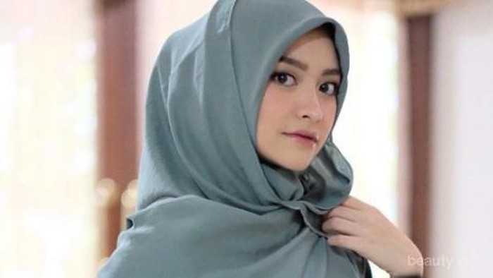 Tutorial Hijab Syar'i Modern yang Akan Bikin Penampilanmu Semakin Anggun