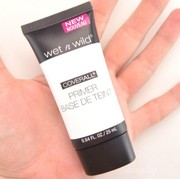 4 Pilihan Make Up Primer Drugstore Terbaik untuk Solusi Wajah Berjerawat!