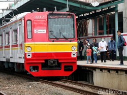 Jumlah Pengguna KRL Terus Meningkat, Puncaknya di Jam Berangkat-Pulang Kantor
