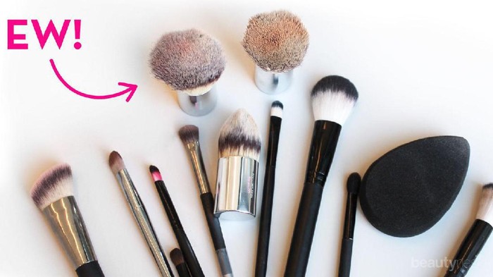Urutan Cara Membersihkan Brush Make-Up Hingga Bersih Maksimal