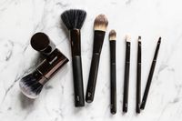 5 Brush Alternatif Yang Bisa Kamu Temukan Di Drugstore Dengan Harga ...