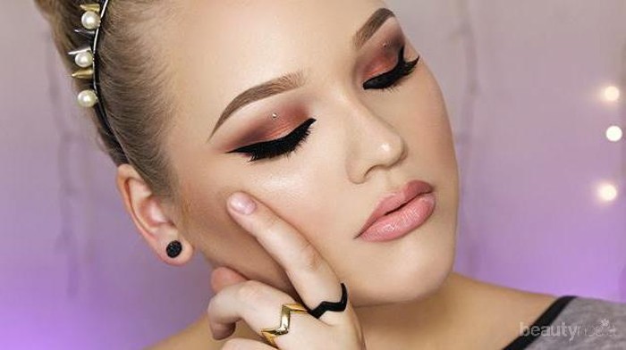 Wajib Coba! Pen Eyeliner dengan Aplikator Terbaik yang Mampu Bertahan Hingga 12 Jam