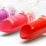 Yuk, Buat 2 Macam DIY Lipstick yang Sudah Pasti Terjangkau dan Cocok Untukmu Ini!