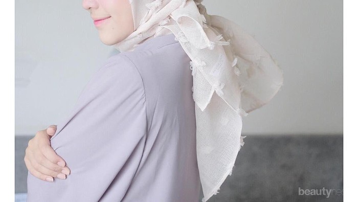 Ini Dia 5 Bahan Hijab Kekinian yang Bikin Kamu Makin Hits!