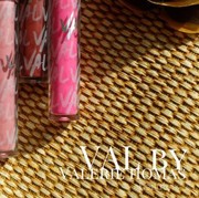 Lip Cream Junkies, Cobain Lip Matte Terbaru dari Selebriti Tanah Air Valerie Thomas Yuk!
