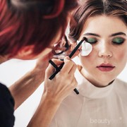 5 Beauty Hacks Jitu ala Makeup Artist yang Perlu Kamu Ketahui supaya Tampil Flawless