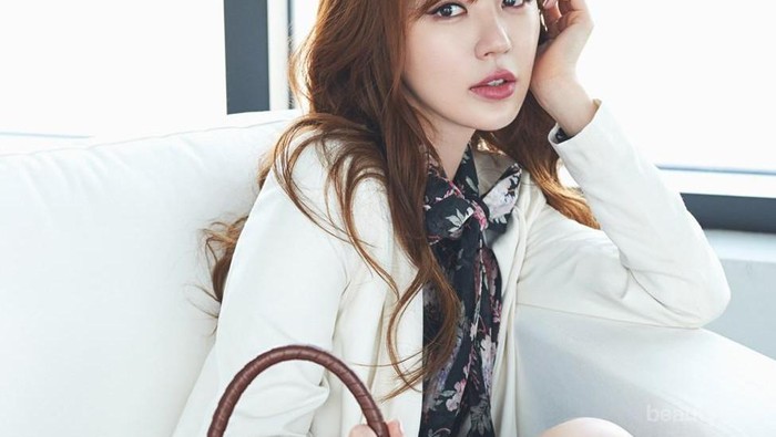 Mau Menarik Perhatian Si Dia? Cobain Poni See Through ala Korea yang Imut Ini!