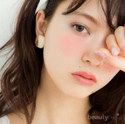 Trend Memakai Blush On di Bawah Mata yang Kawaii Ala Wanita Jepang