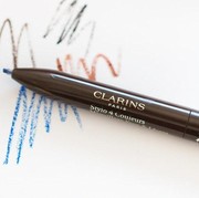 1 Produk dengan Banyak Warna Eyeliner? Coba Clarins 4 Colors All-in-One Pen yang Multifungsi!