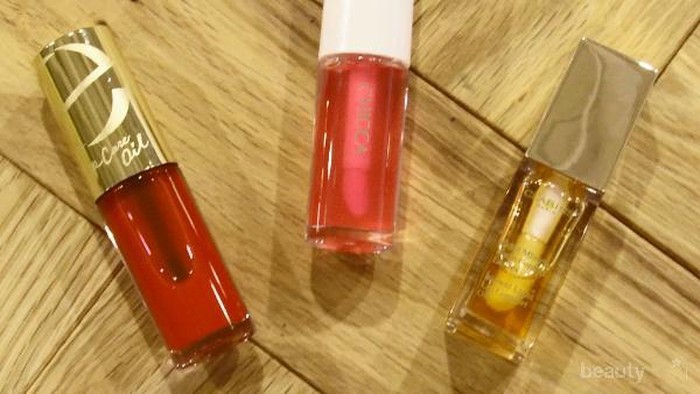 Semakin lama semakin lembap? 3 Rekomendasi Lip Oil