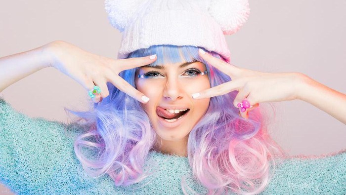 Dapatkan Warna Rambut Mempesona dengan Hair Color Bagus di Bawah 200 Ribu Ini!