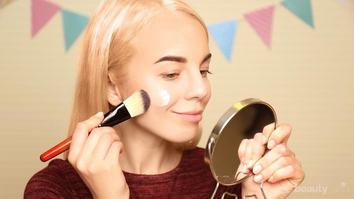 Kecilkan Pori-porimu dengan Primer Ini Sebelum Pakai Foundation!