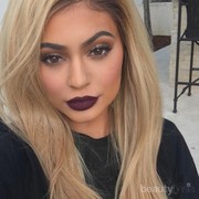 5 Lipstick Warna Bold Terbaik Sebagai Dupe Kylie Lip Kit Kourt K
