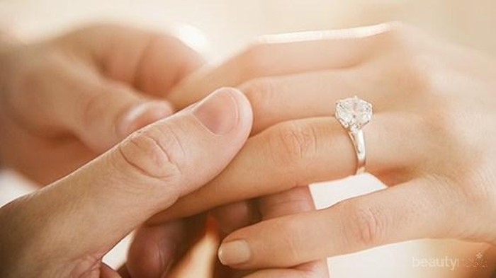 Ini Dia, Tips Membersihkan Koleksi Berlian yang Gampang dan Murah