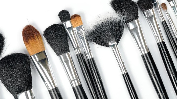 Ini 3 Merk Makeup Brush Berkualitas untuk Pemula dengan Harga Bersahabat