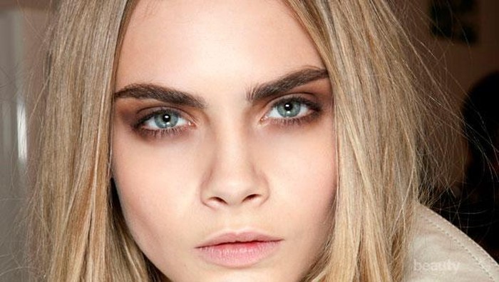 3 Jenis Brush Ini Bisa Kamu Gunakan untuk Mendapatkan Smoky Eyes Yang Sempurna!