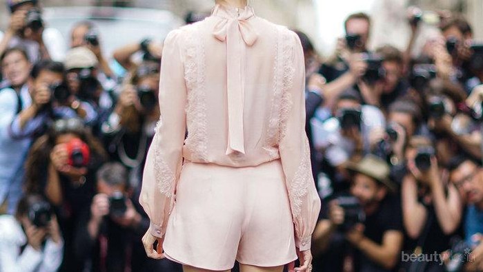 4 Fashion Item yang Akan Membuatmu Jadi Lebih Menarik di Mata Pria! Setuju?