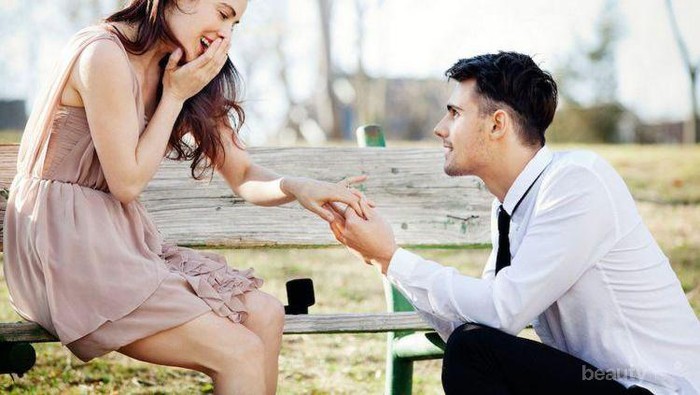 Psst, Ini Lho 5 Jurus Ampuh Agar Cepat Dinikahi Pacar