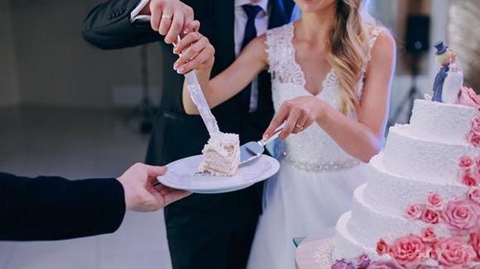 Ternyata Inilah Sosok Dibalik Megahnya Kue Pernikahan Royal Wedding dari Masa ke Masa
