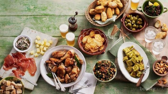 5 Tips Berhemat Saat Makan di Restoran yang Belum Kamu Ketahui