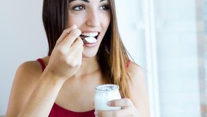 Ini Dia 3 Khasiat dan Cara Tepat Konsumsi Yoghurt untuk Diet yang Lebih Efektif!