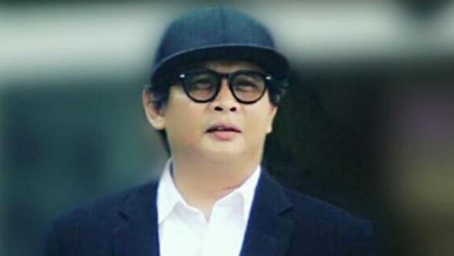 Pesinetron yang Juga Sahabat Sule Meninggal Dunia Pesinetron yang juga sahabat Sule, Kang Uci meninggal dunia karena serangan jantung.