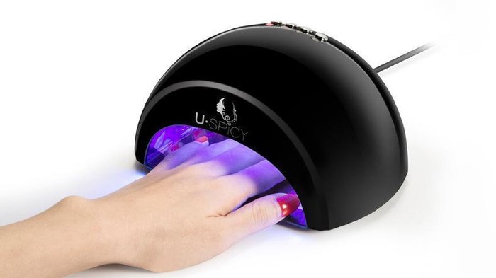 Ingin Membuat Nail Art Sendiri di Rumah? Siapkan 7 Alat Wajib Ini Dulu!