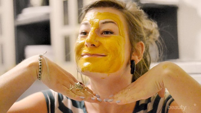 Hilangkan Bekas Jerawat Hitam di Wajah Secara Cepat dengan Resep Madu Ini!